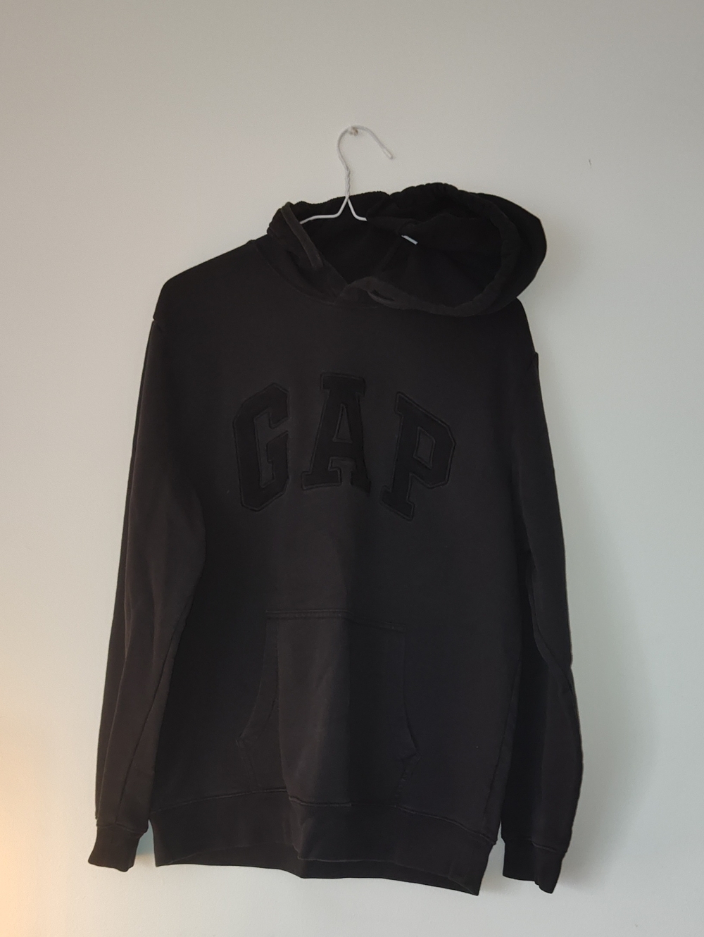GAP Men's Black Crewneck Hoodie Sweatshirt